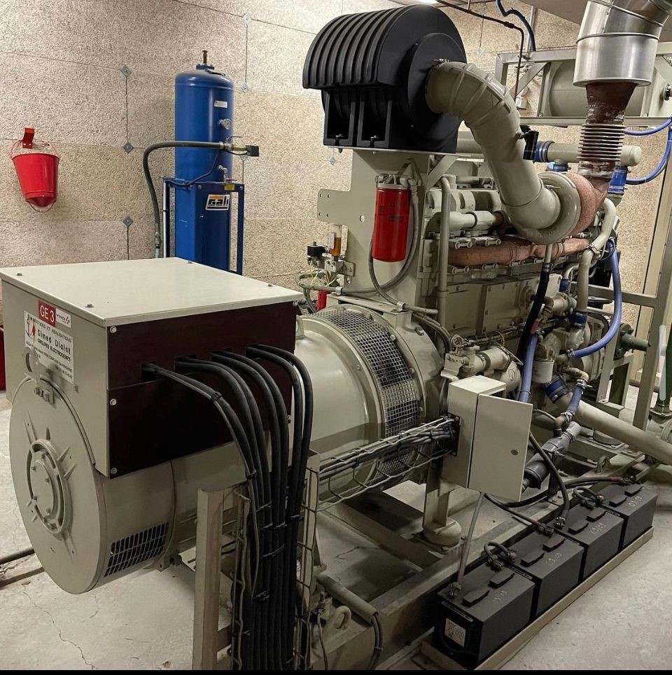 Groupe électrogène dans un local technique